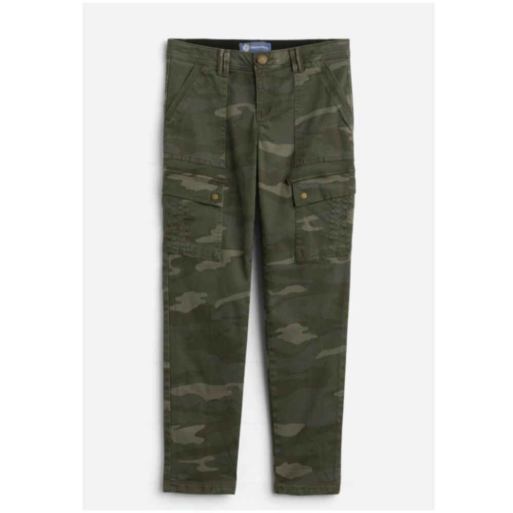 NWT Democracy Ab Solution Size 12 Utility Roll Cuff Crop Womens Camouflage Pants